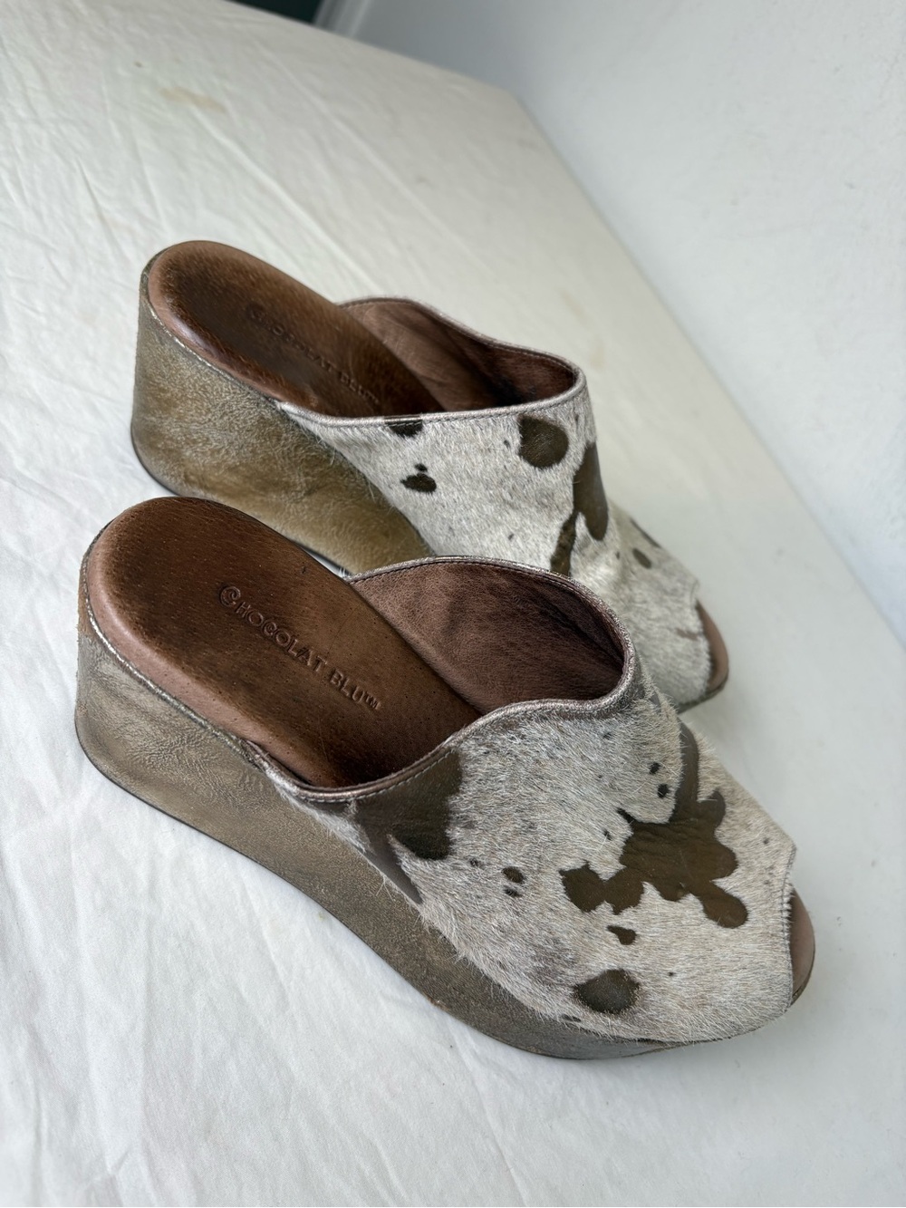 Chocolat Blu Yiona Wedge Slide Sandal Size 8 - Picture 3 of 11